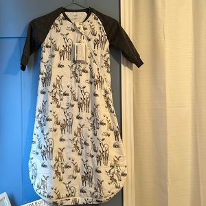 NWT 6-18 month long sleeved sleeping sack.